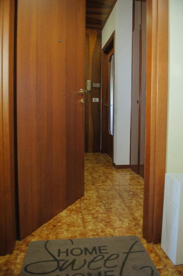 ペスキエーラ・デル・ガルダCasa Bettyアパートメント エクステリア 写真